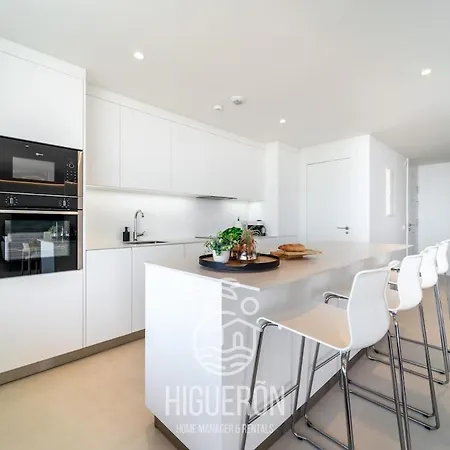 Apartment Higueronrentals Nacar *