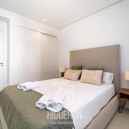 Apartment Higueronrentals Nacar *